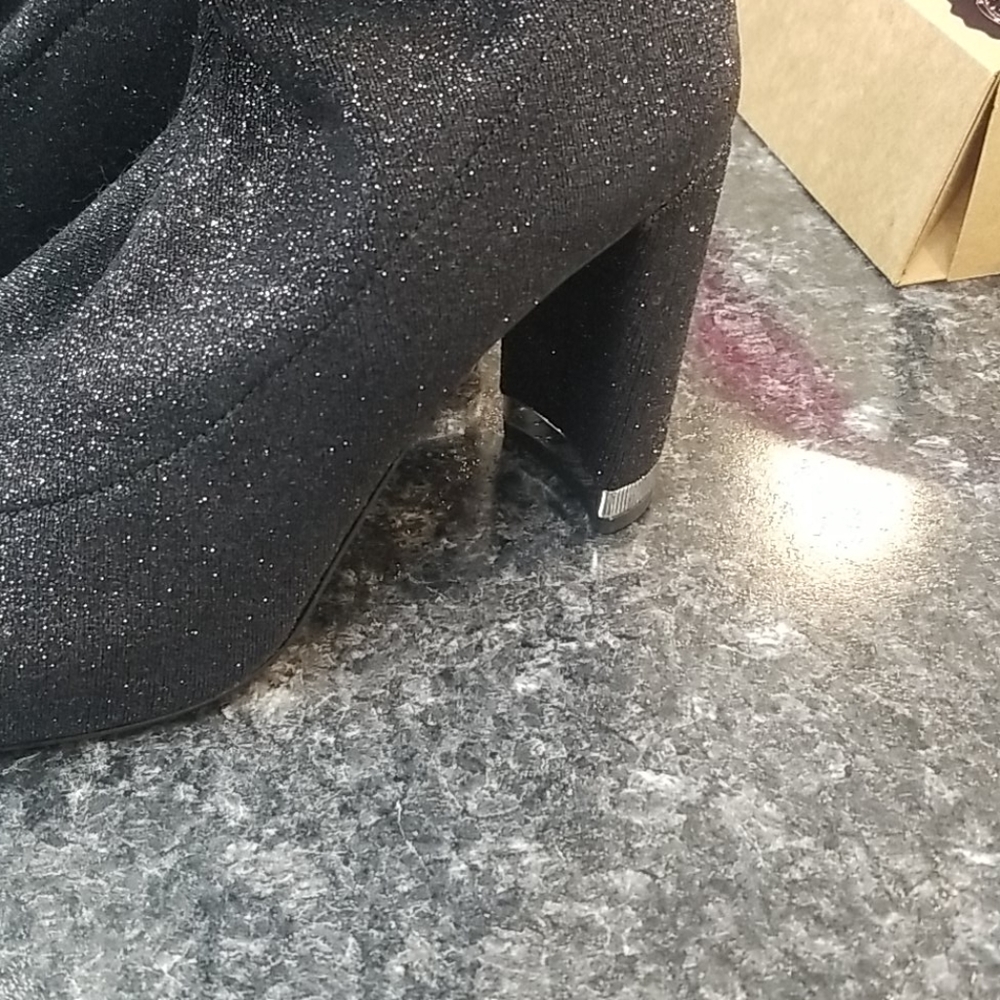 Michael Kors heels - Picture 2 of 3